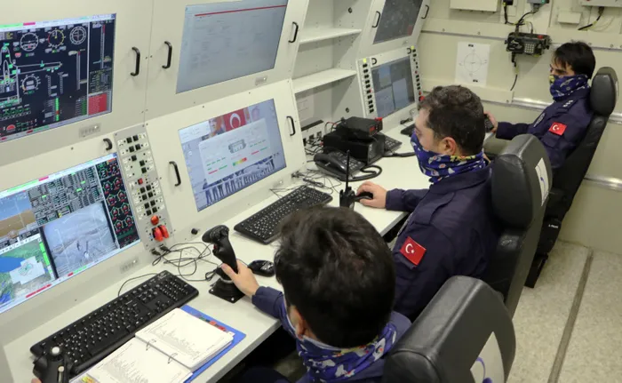 Merkez üssü görüntülendi! Terör hedeflerini vuran İHA ve SİHA’lar Erzurum’dan havalanıyor