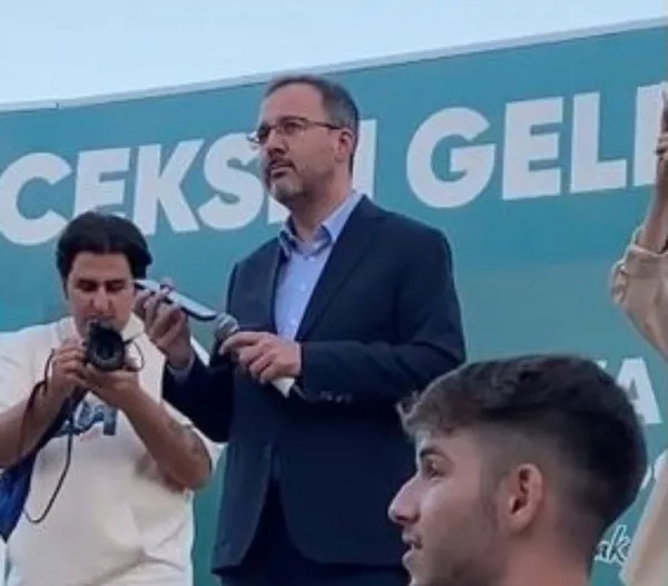 baskan-erdogan-genclere-seslendi-tugva-2023e-gerekli-hazirligi-yapacaktir-1658863078649.jpg Başkan Erdoğan gençlere seslendi: TÜGVA 2023'e gerekli hazırlığı yapacaktır