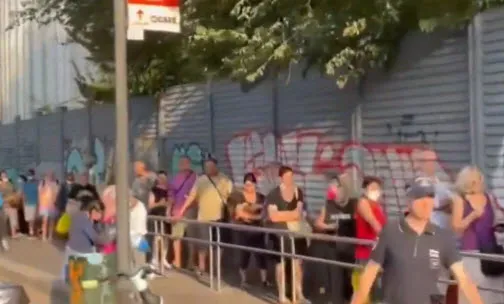 İtalya’da vatandaş ekmek ve süt kuyruğunda! Avrupa’da gıda krizi