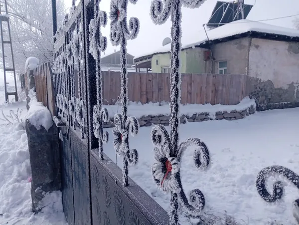 1638690082501.jpg Meteoroloji'den son dakika hava durumu uyarısı! Kar ve kuvvetli yağış geliyor | Sıcaklık sıfırın altına indi | 5 Aralık İstanbul, İzmir, Ankara hava durumu - 3