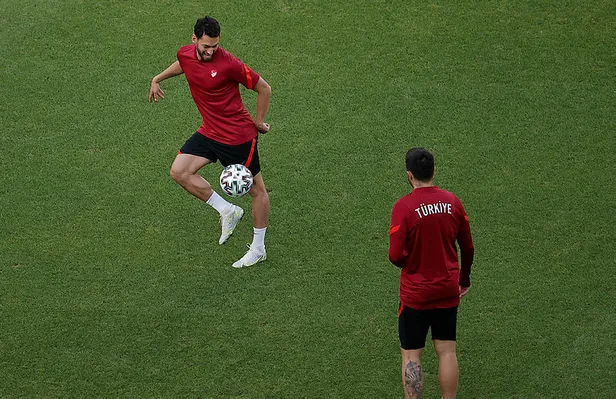 Türkiye Galler maçı kadrosu: Muhtemel 11’ler kimler? EURO 2020 Türkiye Galler maçı ne zaman, saat kaçta, hangi kanalda?