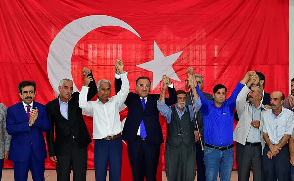 Başkan Erdoğan devreye girdi! Diyarbakır Ergani'de husumetli aileler barıştı - 2