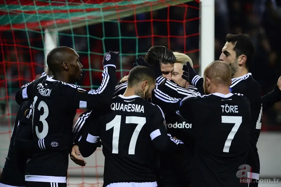 Lokomotiv Moskova - Beşiktaş maçından kareler 17