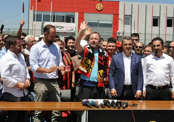 Eskişehirspor, Sergen Yalçın'a emanet