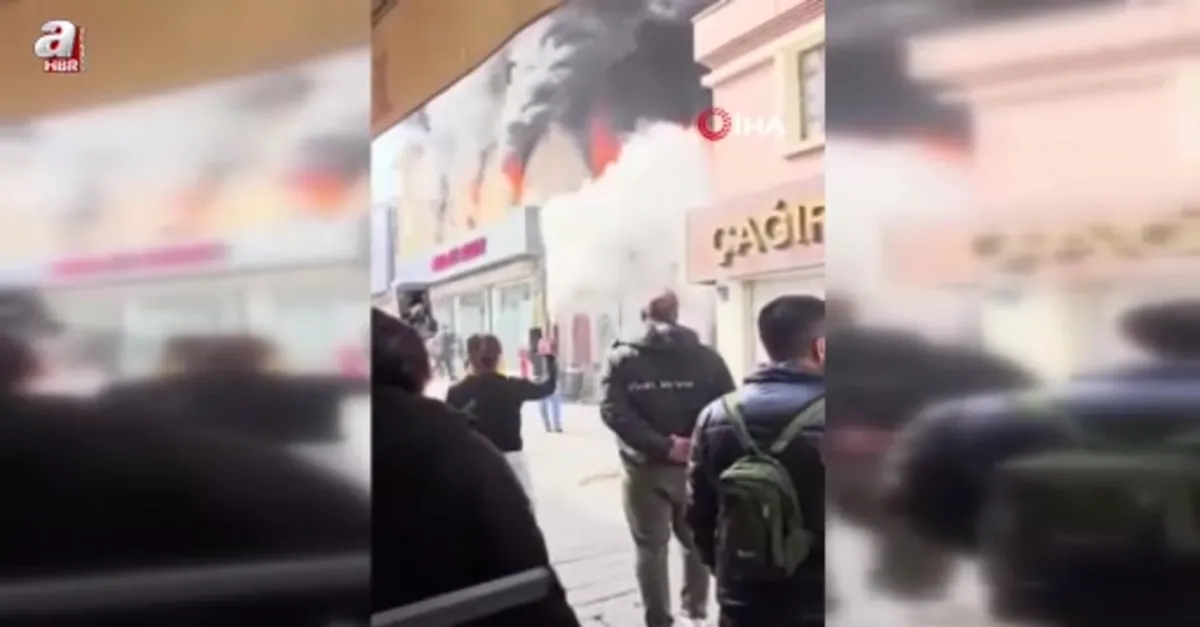 Tarihi çarşıda korkutan yangın