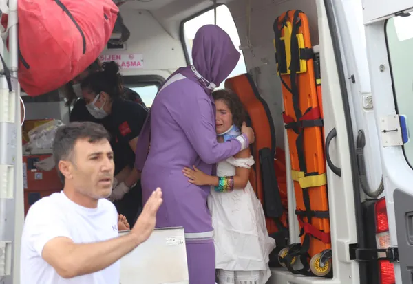Kuzey Marmara Otoyolu'nda feci kaza! - 4