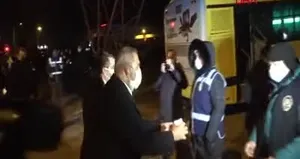 Yavuz Bingöl denetim yapan polislere çorba dağıttı