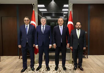 Son dakika | Dışişleri Bakanı Mevlüt Çavuşoğlu Suriyeli muhalif liderlerle görüştü!