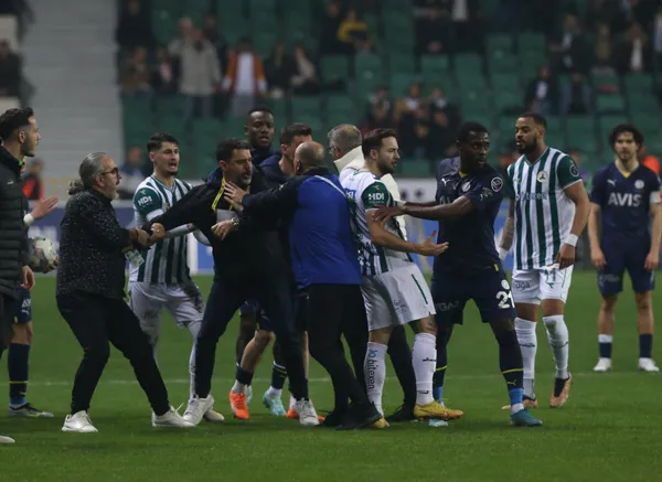 Fenerbahçe Giresun’da yara aldı: Maç sonundaki tezahürat ortalığı karıştırdı!