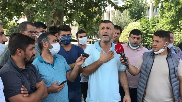 1629809531028.jpg CHP'li İBB'nin kararına esnaftan sert tepki: Günlük 100 lira kazanan insanlarız 100 bin liralık araç nasıl alacağız? - 2