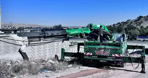 Gaziantep’te vinç kazası! Çalışırken üzerine düştü