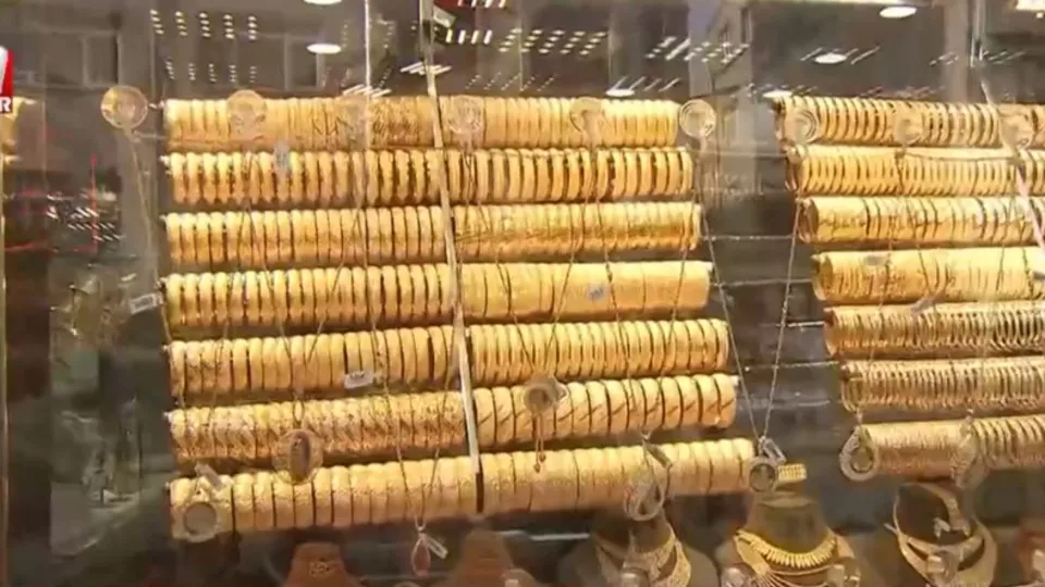 Altın fiyatları neden geriliyor? Altın fiyatlarında düşüş sürer mi? Altın almalı mı satmalı mı?