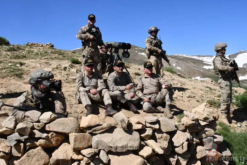 Tunceli'de PKK'ya büyük darbe! İşte operasyon görüntüleri 25