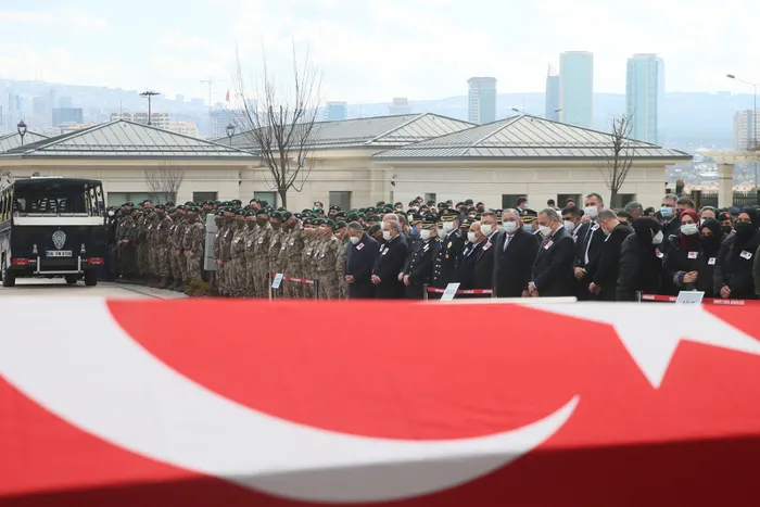 Senegal’de şehit olan Özel Harekat Şube Müdürü Hayrettin Eren’e veda! Başkan Erdoğan da cenaze törenine katıldı