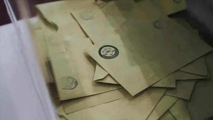 Türkiye sandık başına gidiyor! 61 milyon seçmen oy verecek! İşte adım adım seçim rehberi