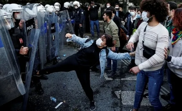 İçişleri Bakanı Süleyman Soylu ilk kez A Haber’de açıkladı! Gara’ya giden HDP’li vekil kimdi? FETÖ’nün şifreleri neler?