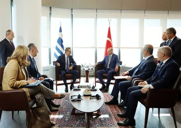 Başkan Erdoğan ile Miçotakis görüşmesi sonrası flaş açıklama! Yunan medyası gündeme getirdi: Dikkat çeken 3 başlık