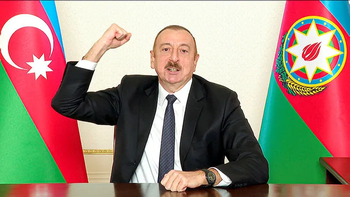 Azerbaycan Savunma Bakanlığından Rusya’ya yalanlama: Azerbaycan ordusu geri çekilmedi