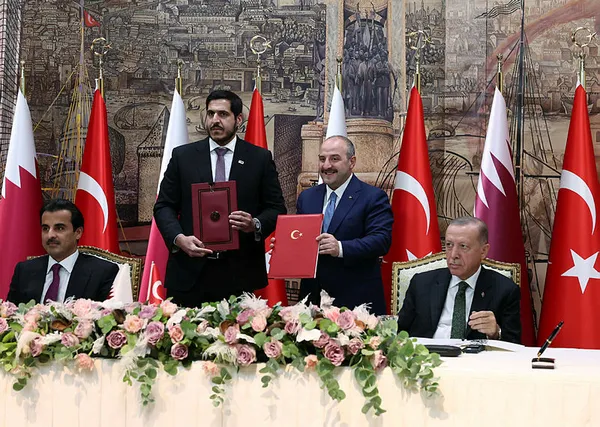 Başkan Erdoğan ile Katar Emiri Al Sani’den önemli görüşme! Türkiye ile Katar arasında 11 anlaşma