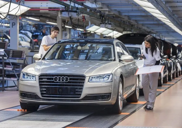 Audi’den ABD’de düz vitese son verme kararı!