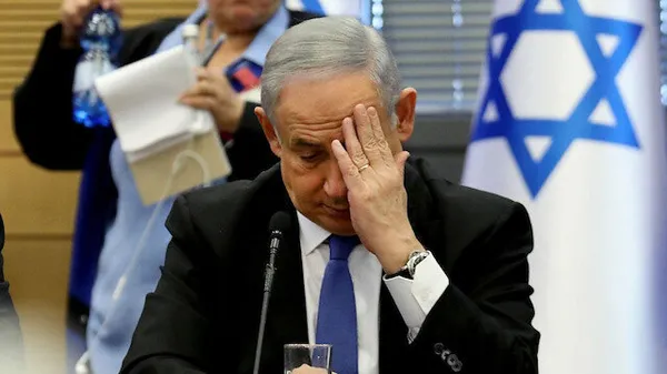 1704577705139.jpg Katile yolun sonu gözüküyor! Tel Aviv'de binlerce kişi görevden alınması için gösteri düzenledi: Bizi aptallar yönetiyor - 4