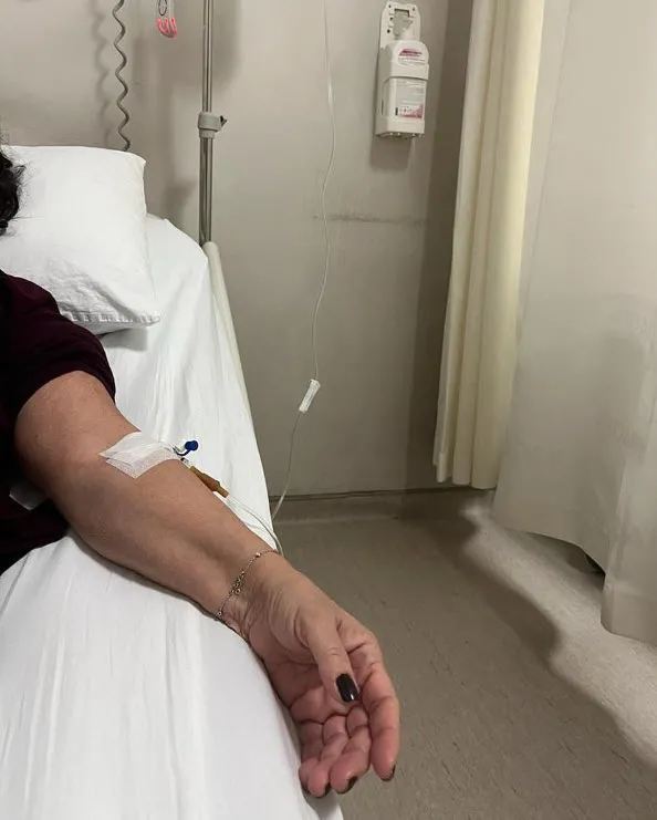 1703234078990.jpg Nilgün Belgün hastanelik oldu! Hasta yatağından paylaştı - 2