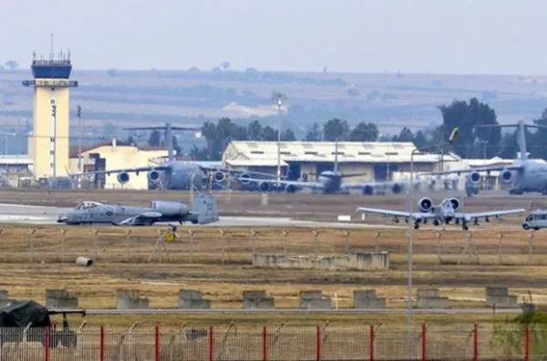 Darbeci FETÖ'cü, Amerikalı generalin odasından çıktı - 1