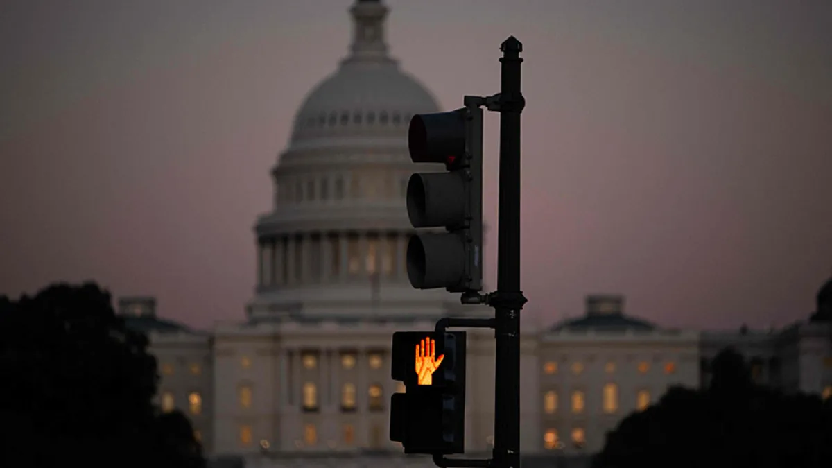 ABD tarihinin en uzun kapanması: Hükümet 36 gündür çalışmıyor