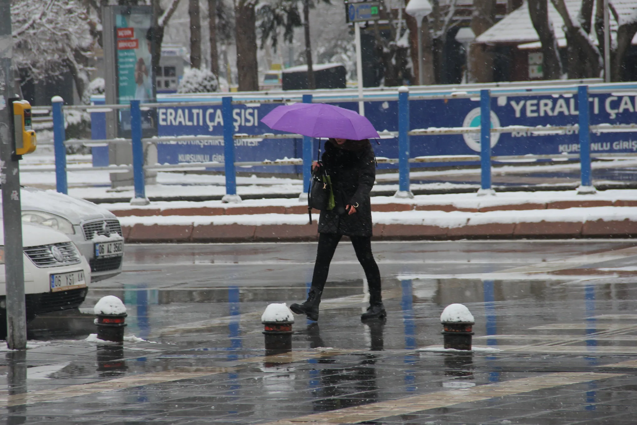 Meteoroloji saat vererek uyardı: Kar ve sağanak bir anda bastıracak!