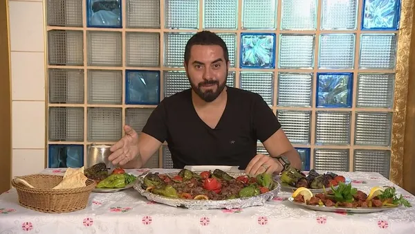 turgay-basyayla-kimdir-kac-yasinda-29-kasim-gelinim-mutfakta-sunucusu-turgay-basyayla-kimdir-1638103253717.jpg Turgay Başyayla kimdir? 29 Kasım - 3 Aralık Gelinim Mutfakta sunucusu Turgay Başyayla kimdir, şarkıları nelerdir? - 5