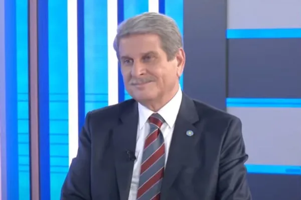 iyi-partili-aytun-ciraydan-sarachane-itirafi-kemal-kilicdaroglunun-orada-olmamasi-lehimize-oldu-1671223926669.jpg İYİ Partili Aytun Çıray'dan 'Saraçhane' itirafı: Kemal Kılıçdaroğlu'nun orada olmaması lehimize oldu - 3