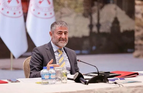 hazine-ve-maliye-bakani-nureddin-nebatiden-7li-koalisyona-tepki-imf-kapilarinda-bekleyecek-misiniz-1680961781105.jpeg Hazine ve Maliye Bakanı Nureddin Nebati'den 7'li koalisyona tepki: IMF kapılarında bekleyecek misiniz? - 6