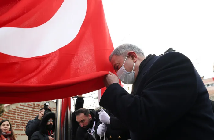 Son dakika: Çanakkale Deniz Zaferi'nin 107'nci yılı! Başkan Erdoğan'dan Şehitler Abidesi'ndeki törende önemli açıklamalar - 11