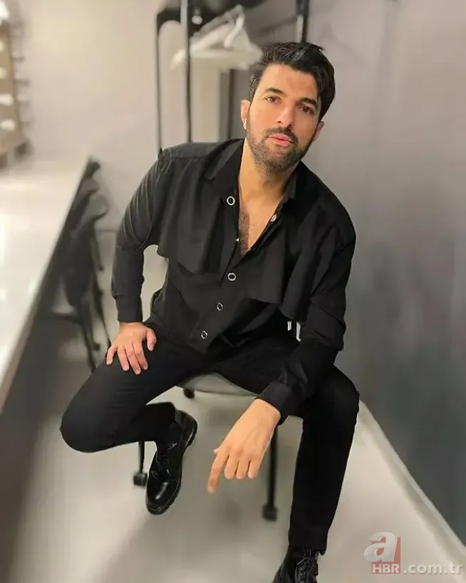 Engin Akyürek ‘dünyanın en yakışıklı erkeği’ seçilmişti! Ortaya çıkan fotoğrafı şaşkına çevirdi 2