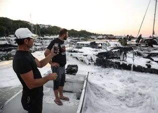 İstanbul Avcılar sahilinde 7 tekne yandı