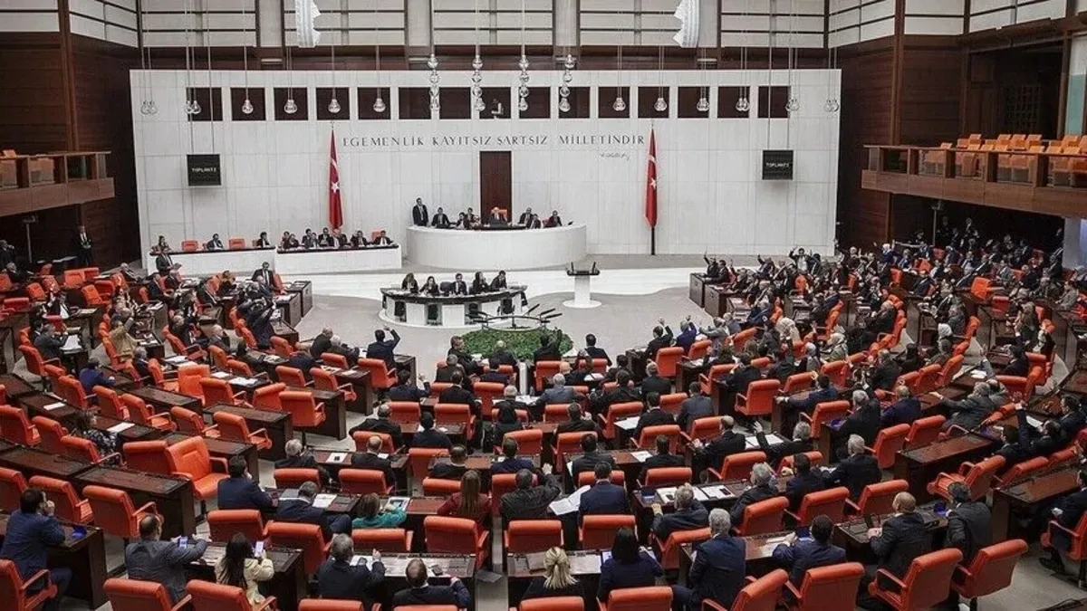 Öğrenci affı ve yükseköğretim teklifi Meclis'te görüşüldü