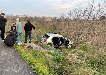Bursa’da iki otomobil çarpıştı: 3 yaralı