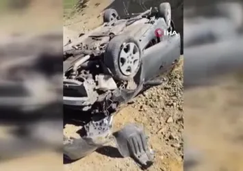 Başkale yolunda trafik kazası: 2 yaralı