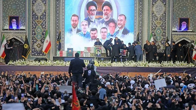 İran Cumhurbaşkanı Reisi’ye son veda!
