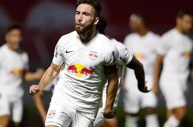 ocak-ara-transfer-doneminde-yer-yerinden-oynayacak-fenerbahce-ataga-gecti-3-brezilyali-yildiz-isim-birden-1701871042006.jpeg Ocak ara transfer döneminde yer yerinden oynayacak! Fenerbahçe atağa geçti! 3 yıldız isim birden... - 5