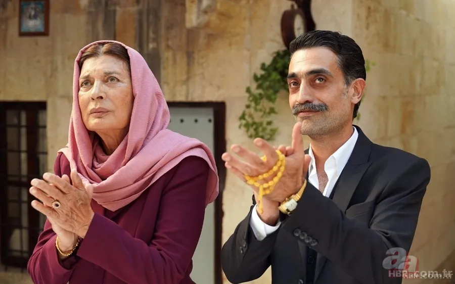 Yalı Çapkını Gülseren Buğdayıcıoğlu'nun Hangi Kitabı? Yalı Çapkını'nın yeni bölümünde neler yaşanacak? İşte Yalı Çapkını'nın hüsrana uğratan sonu! 4