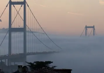 İstanbul Boğazı gemi trafiğine açıldı