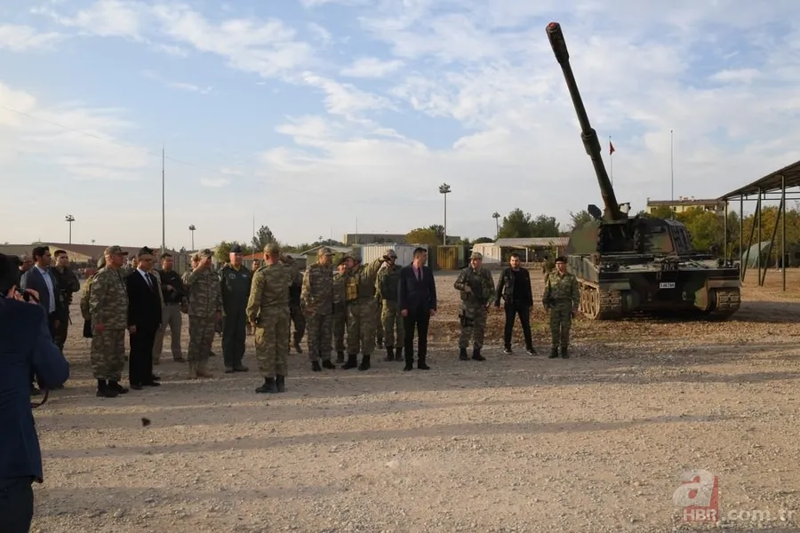 Genelkurmay Başkanı Orgeneral Akar sınır birliklerini denetledi 21