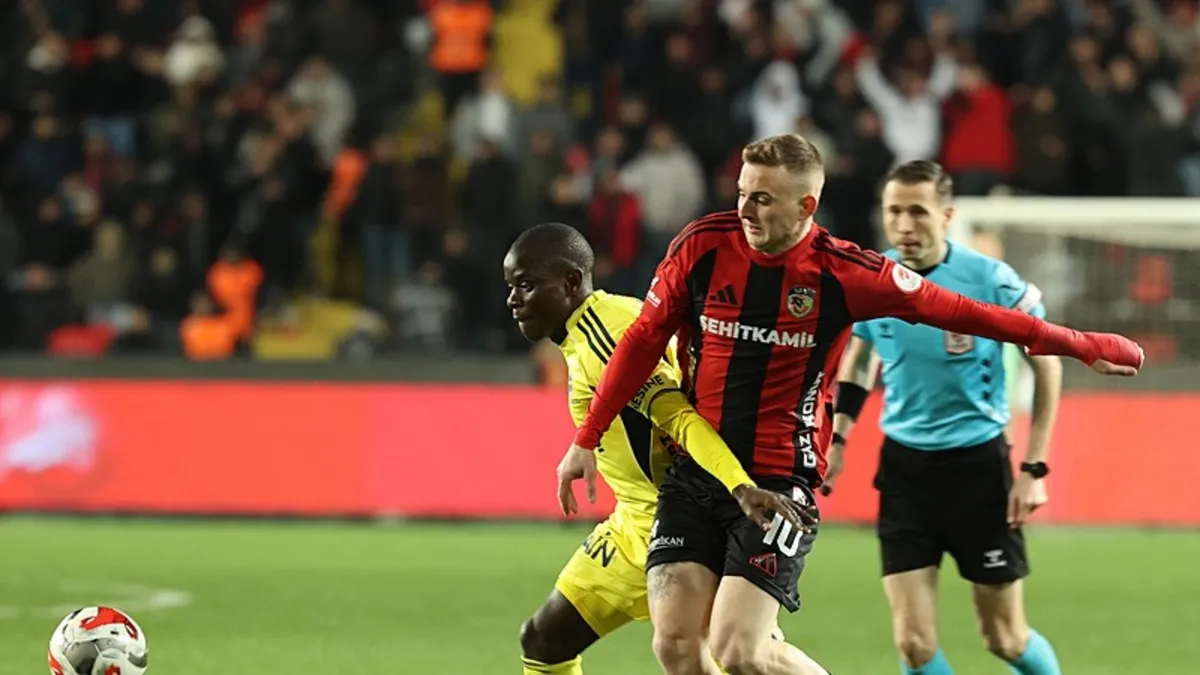 Fenerbahçe'den Gaziantep'te gövde gösterisi! Kanarya deplasmanda turladı