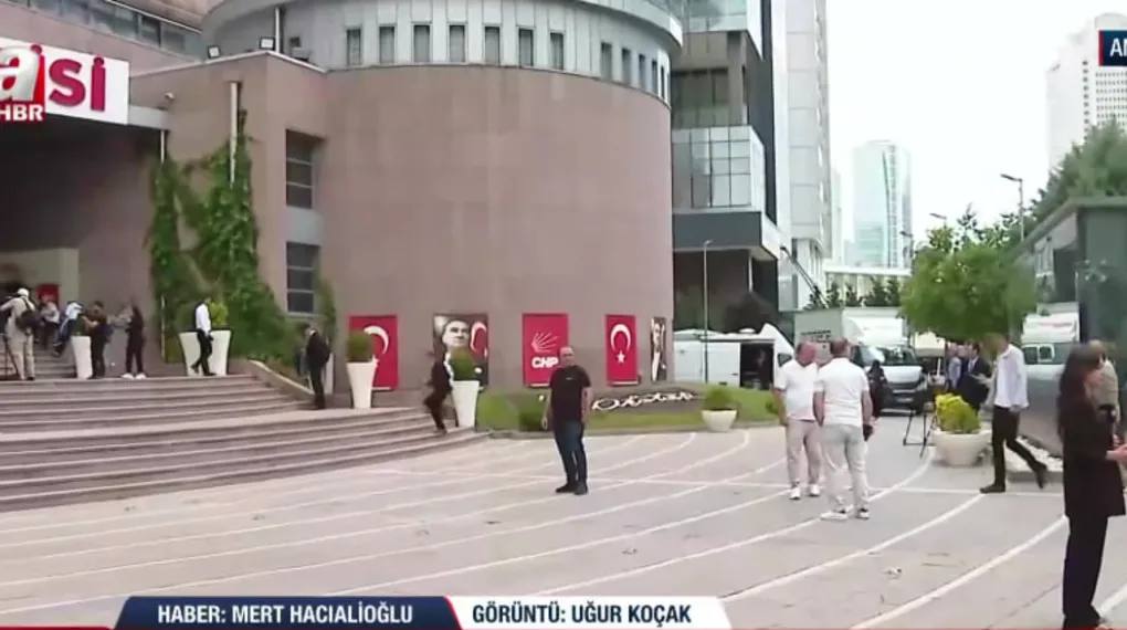 Kılıçdaroğlu CHP'de Özel TBMM'de konuşacak