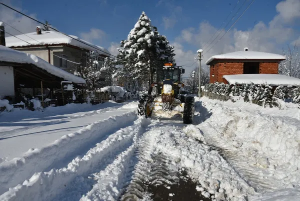 istanbula-kar-geri-geliyor-sicaklik-dusecek-kar-alarmi-verildi-1611574205604.jpg İstanbul'a kar geri geliyor! Sıcaklık düşecek | Kar alarmı verildi - 4