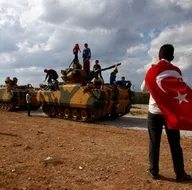 Reyhanlılı çocukların askerlere ilgisi