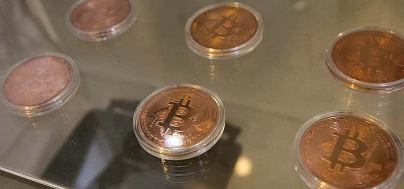 Bitcoin'de düşüş sürüyor