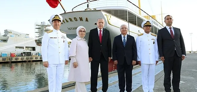 Boğaz’da gurur selamı! 7 gemimizden gövde gösterisi! Aralarında Atatürk’ün manevi mirası da var