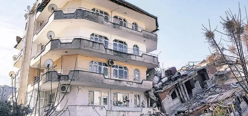 Üzerine bina yıkılmasına rağmen ayakta! 30 yıllık apartmanda saksı bile kırılmadı! İşte depreme dayanmasının sırrı